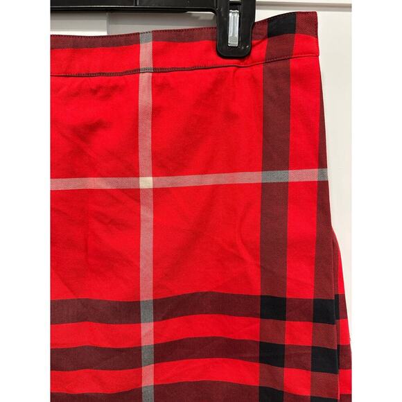 Burberry Plaid Pleated Golf Skirt - Picture 2 of 7
